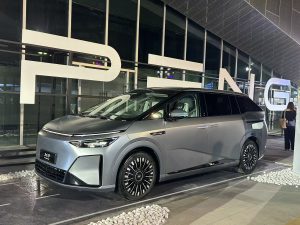 11月新能源汽车销量出炉，新势力分化加剧：有人领跑，有人承压_华夏商业网_华夏商业网_华夏财经_华夏资讯