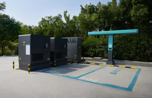 比亚迪甩出两张“王炸”：一个时代的结束，另一个时代的开始_华夏商业网_华夏商业网_华夏财经_华夏资讯